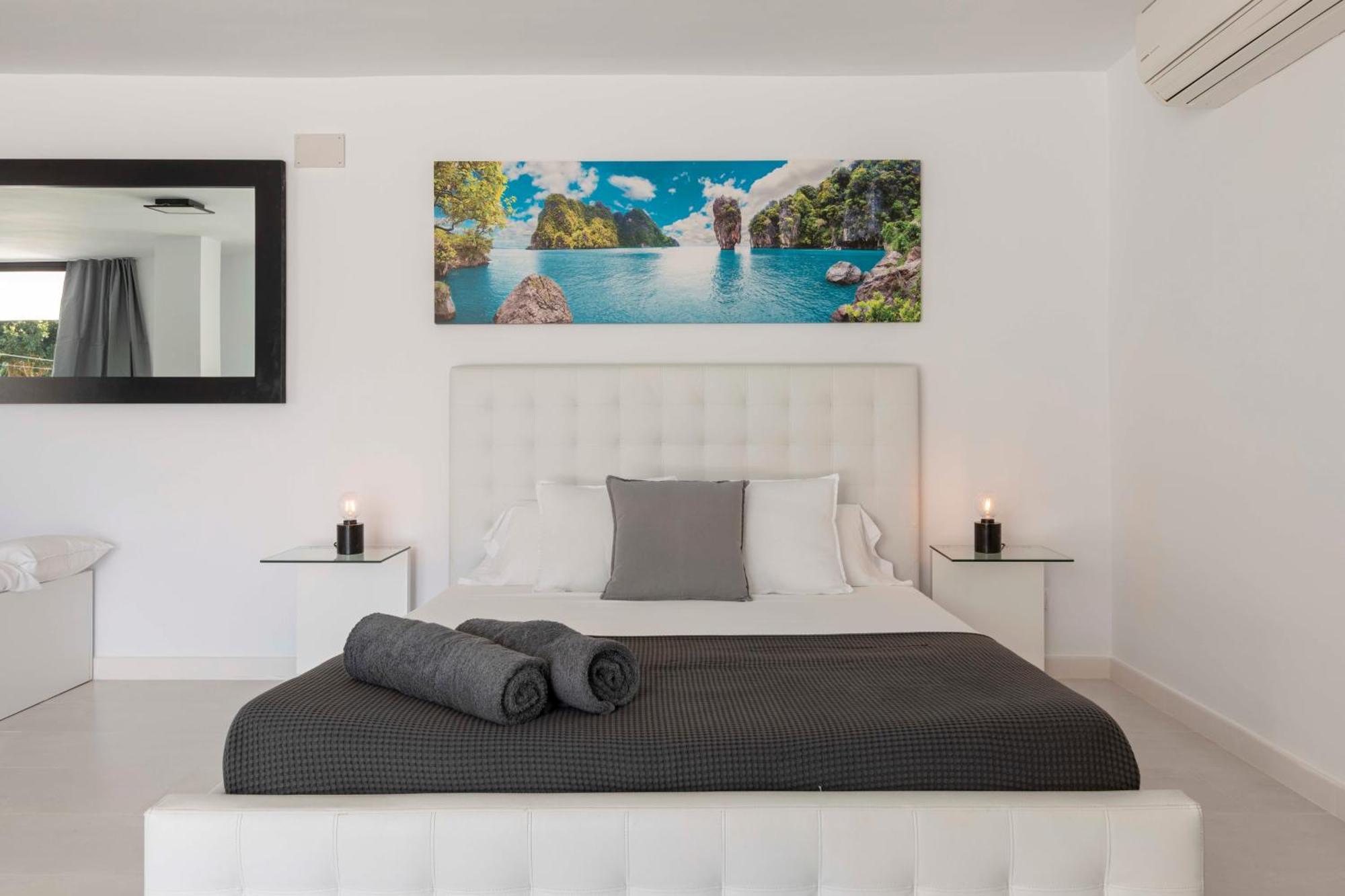Villa Nivaria Sant Jordi de ses Salines ภายนอก รูปภาพ